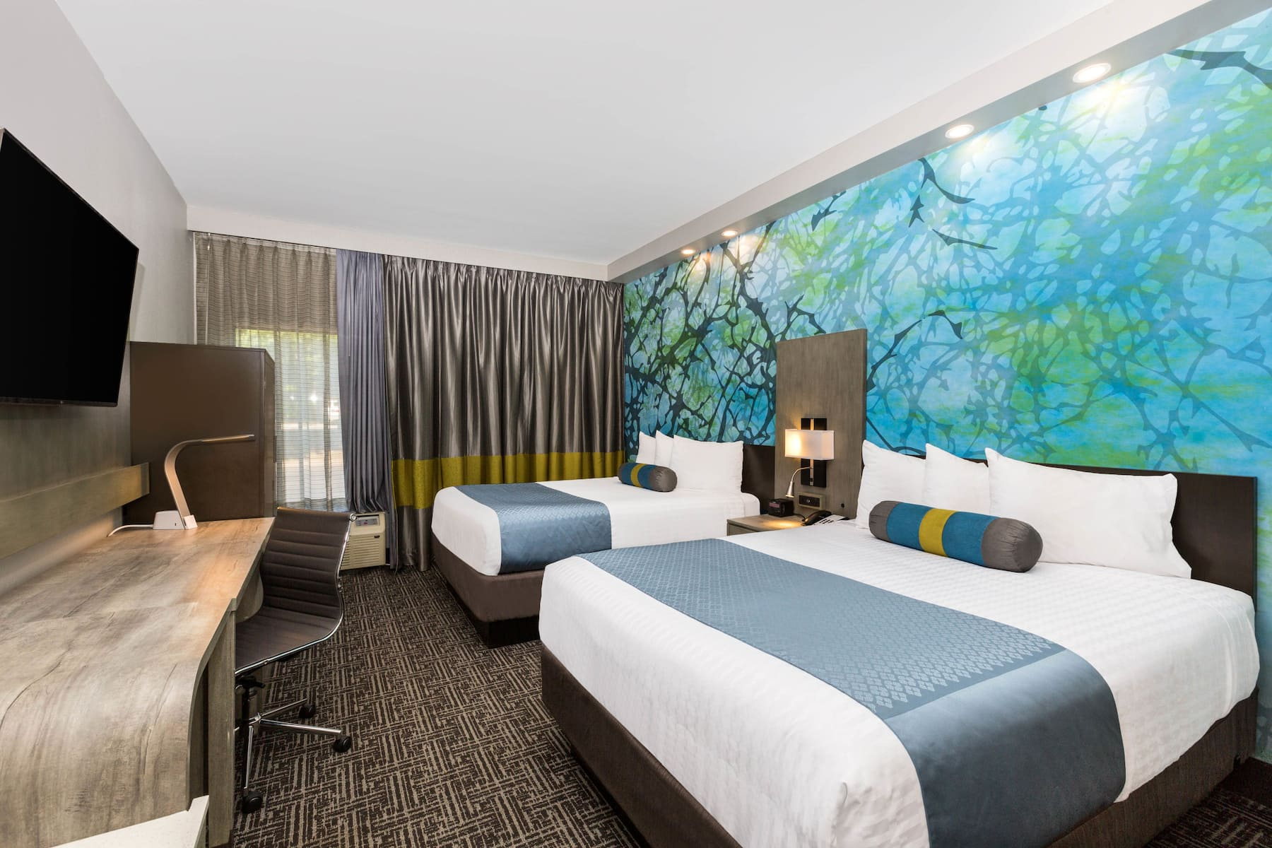 Wingate by Wyndham Guest Room